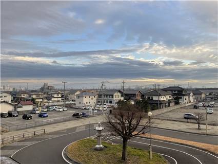 神保原駅自由通路からの風景1