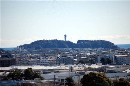 2025-02-09-107-江の島（伊勢山から）